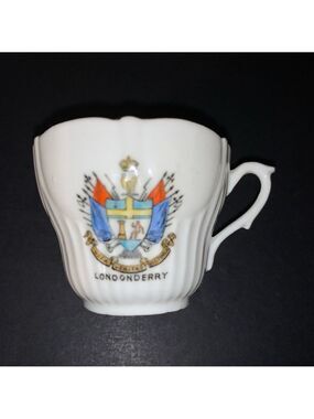 Unbranded White Gold Londonderry Souvenir Mug One Size